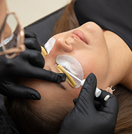 Lash Lift Kit som blir påført